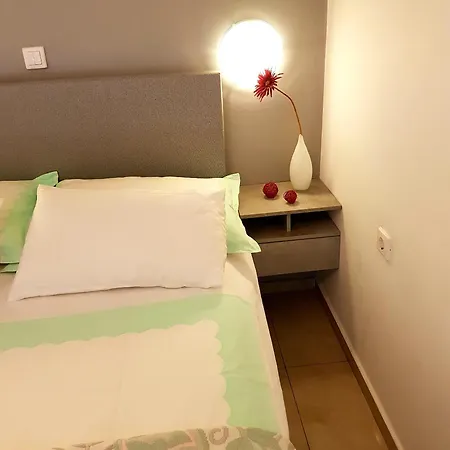 Vesna 公寓 扎达尔