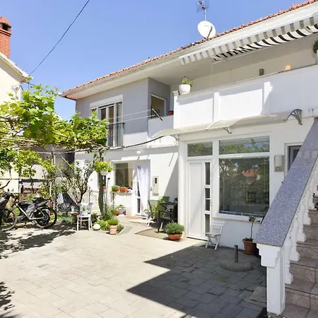 Vesna 公寓 扎达尔