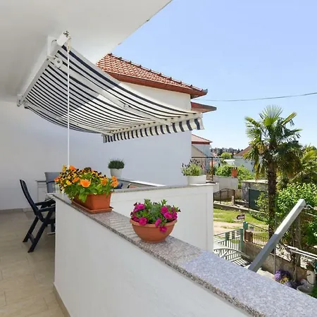 Vesna Appartement *